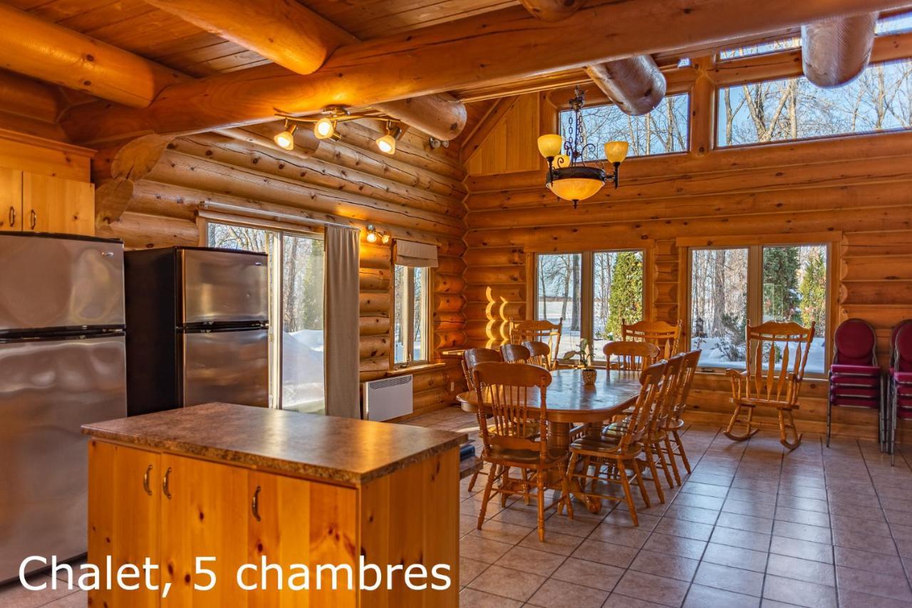 Chalets Et Spa Lac Saint-Jean Chambord Exterior foto