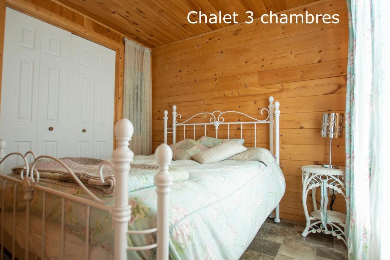 Chalets Et Spa Lac Saint-Jean Chambord Exterior foto