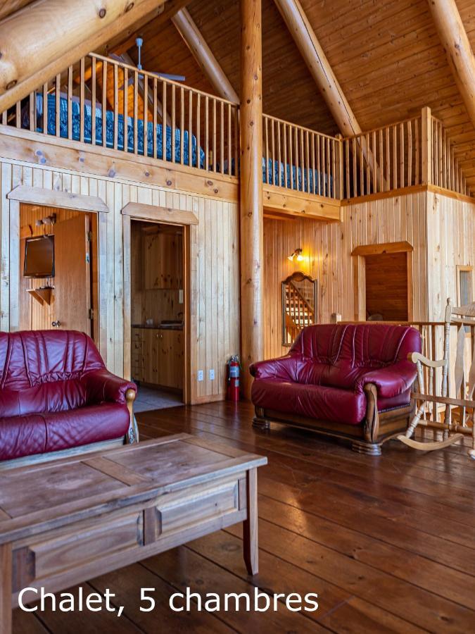 Chalets Et Spa Lac Saint-Jean Chambord Exterior foto